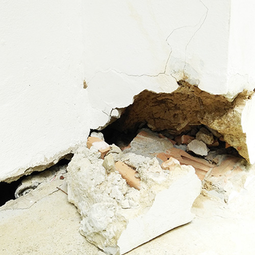 CRACKED OR COMPROMISED FOUNDATION  - Martins Bay Area Construction